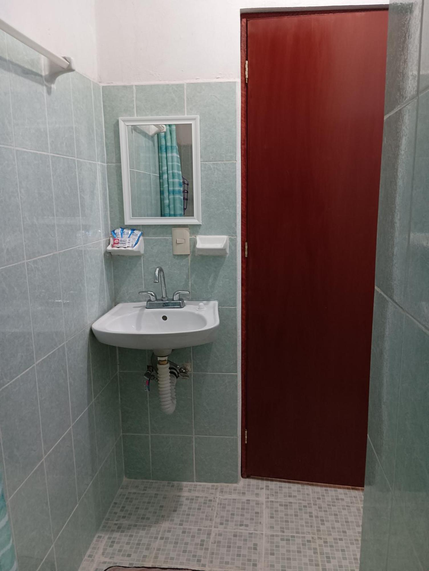 Alojamiento Ya'ax Nah Playa del Carmen Habitación foto